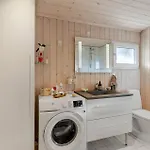 2 Bedroom Beautiful In Juelsminde Casa vacanze Sonderby (Midtjylland)
