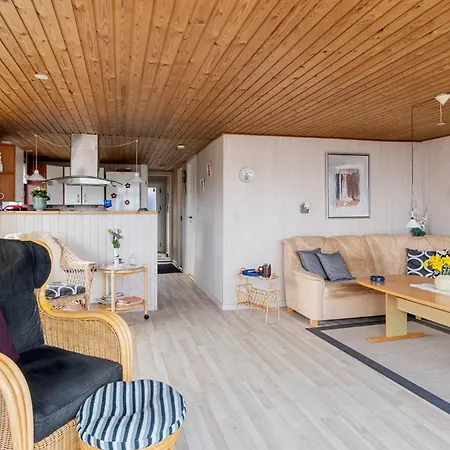 Hébergement de vacances 2 Bedroom Beautiful In Juelsminde *