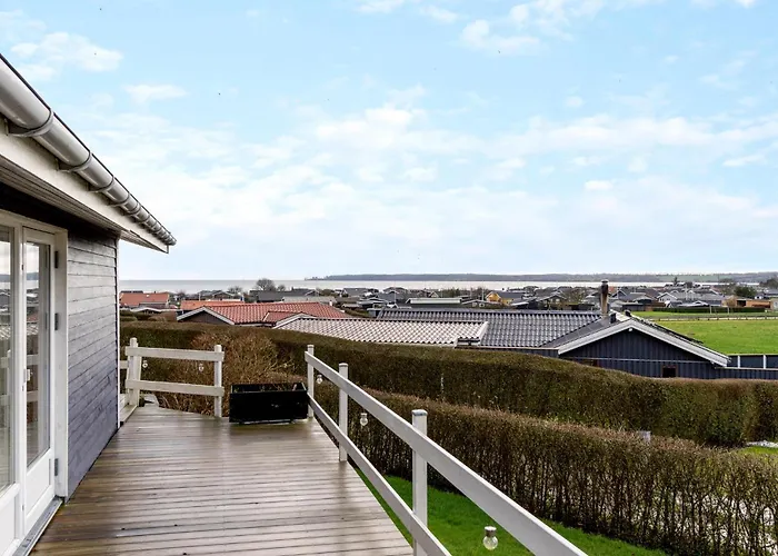 Casa vacanze 2 Bedroom Beautiful In Juelsminde Sonderby (Midtjylland)