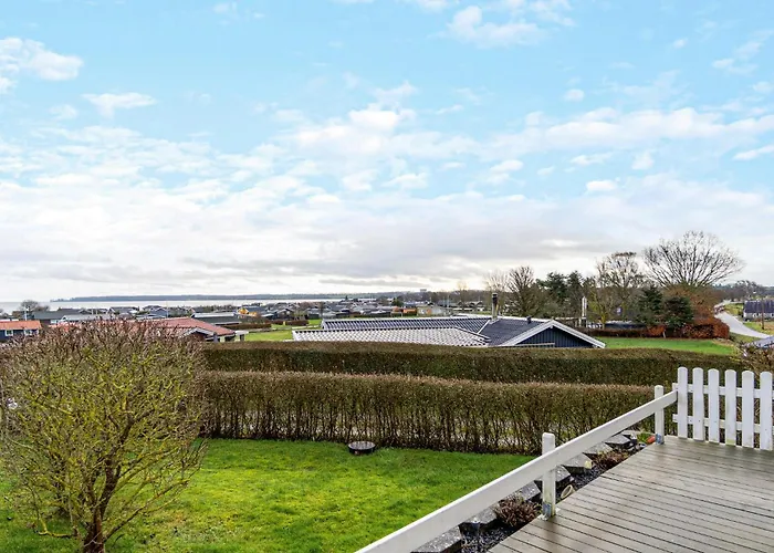 2 Bedroom Beautiful In Juelsminde Semesterbostad Sonderby (Midtjylland)