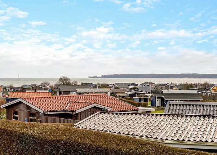 2 Bedroom Beautiful In Juelsminde Casa vacanze